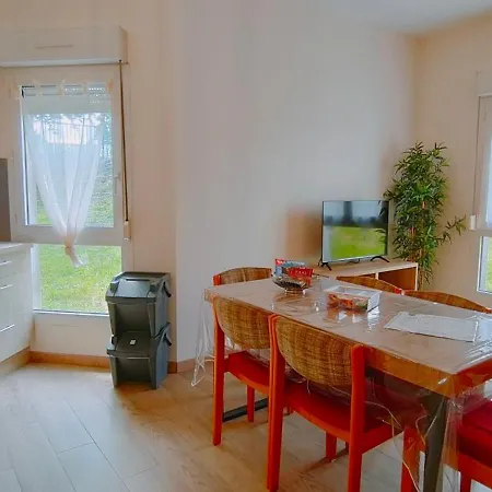 Air M&N'S # Paris - Aeroport Cdg - Parc Asterix # Appartement Louvres Buitenkant foto