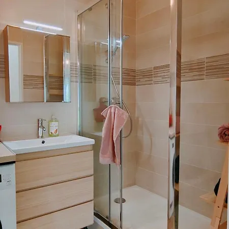 Air M&N'S # Paris - Aeroport Cdg - Parc Asterix # Appartement Louvres Buitenkant foto